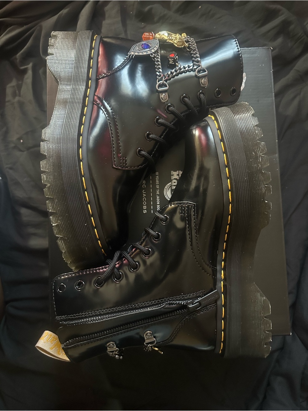 Dr.Marten X Marc Jacobs --Jadon Platform Combat Boots with Charm Chains - Picture 5 of 9